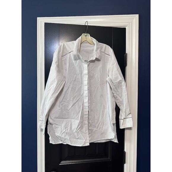 Athleta Long Sleeve Top – Size Large – White - Picture 2 of 2